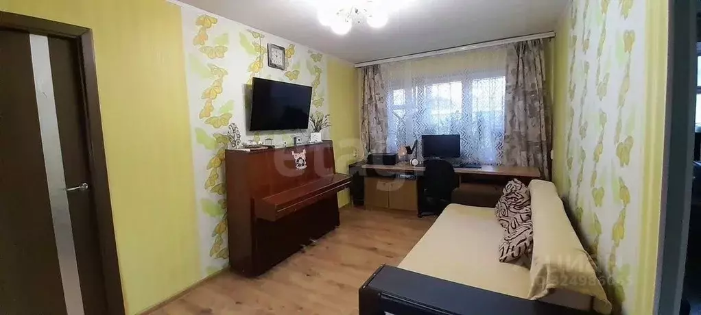 2-к кв. Кировская область, Киров ул. Воровского, 76б (43.7 м) - Фото 1