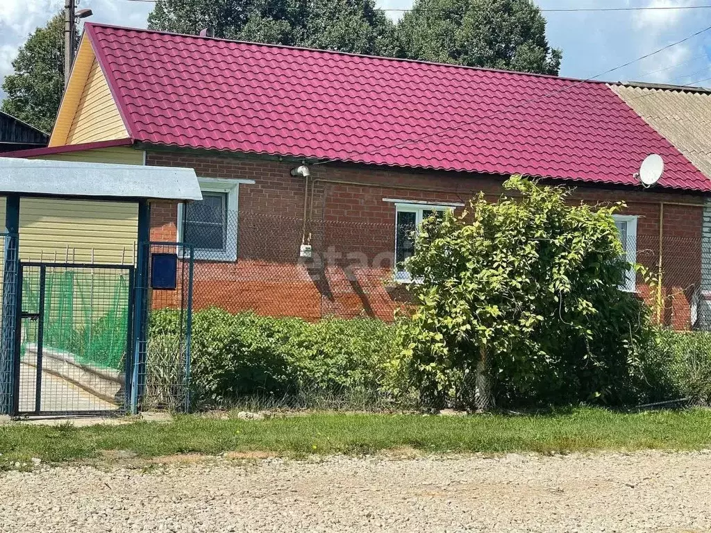 Дом в Калужская область, пос. Бабынино  (100 м) - Фото 2