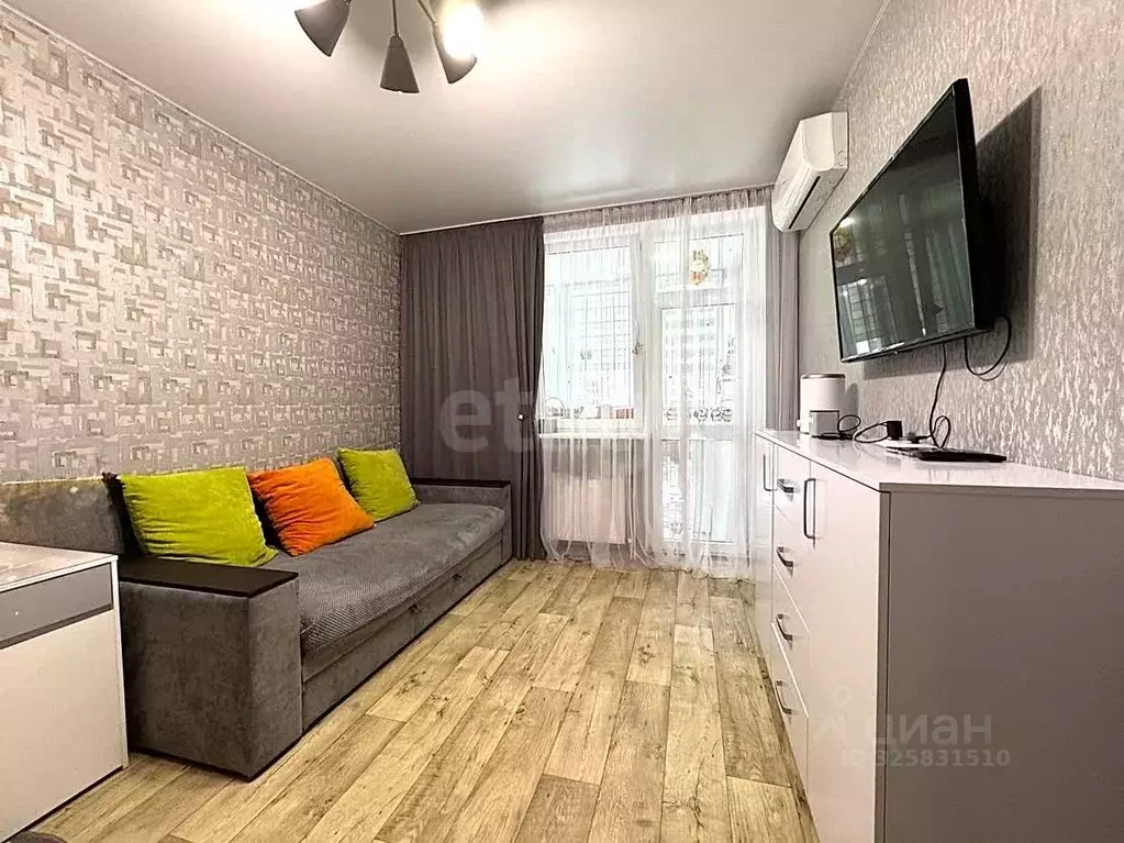 1-к кв. Крым, Симферополь ул. Батурина (41.3 м) - Фото 1