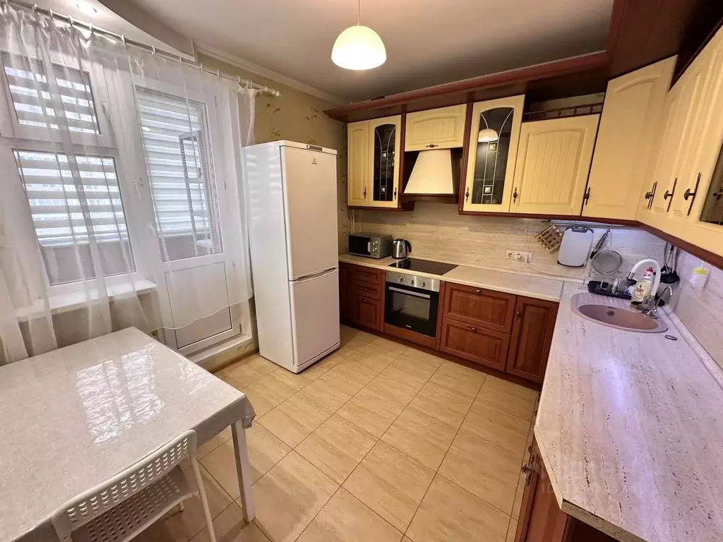 2-к кв. Московская область, Химки Молодежная ул., 64 (60.0 м) - Фото 1