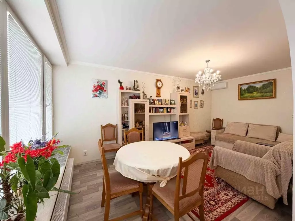 Дом в Крым, Алушта ул. Ежевичная (147 м) - Фото 1