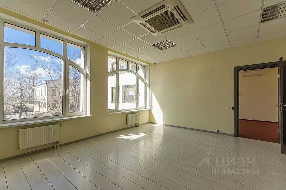 Офис в Москва Гончарная ул., 15С1 (1400 м) - Фото 0
