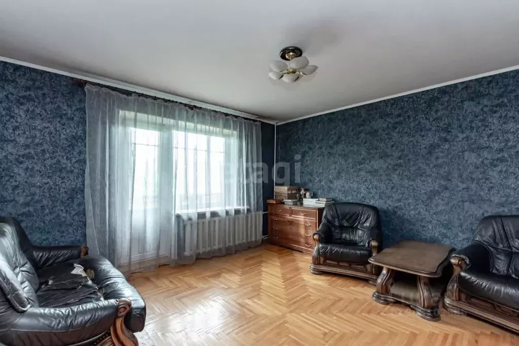 3-к кв. Алтайский край, Барнаул просп. Строителей, 34 (70.0 м) - Фото 1