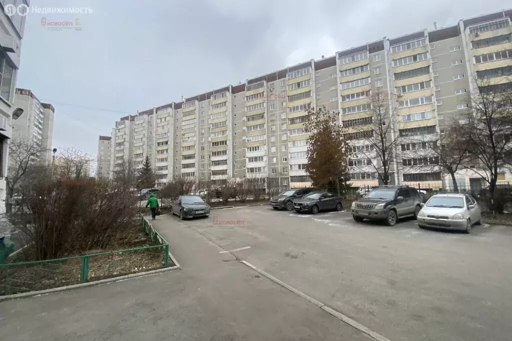 3-комнатная квартира: Екатеринбург, улица Академика Шварца, 6к2 (78 м) - Фото 1