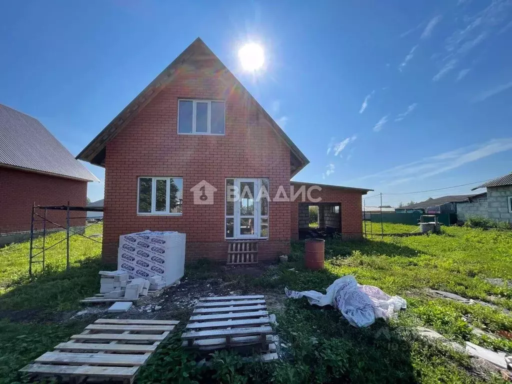 Дом в Пензенская область, с. Бессоновка ул. Панфиловцев (90 м) - Фото 1