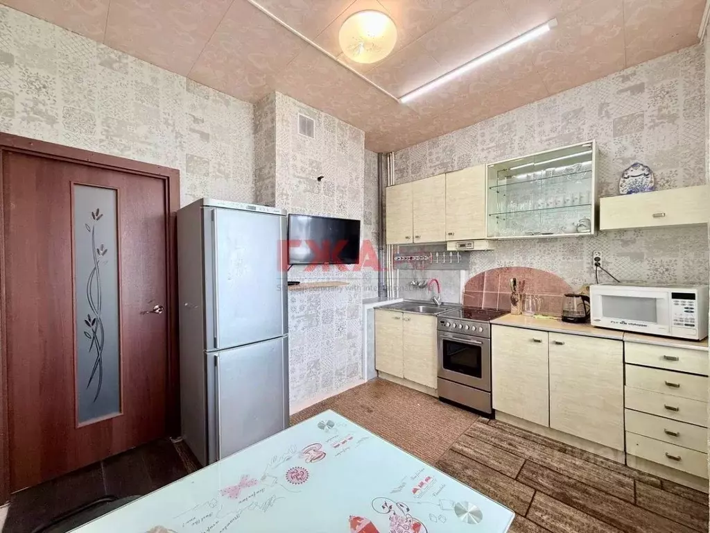 2-к кв. Саха (Якутия), Нерюнгри Тимптонская ул., 7 (55.8 м) - Фото 1