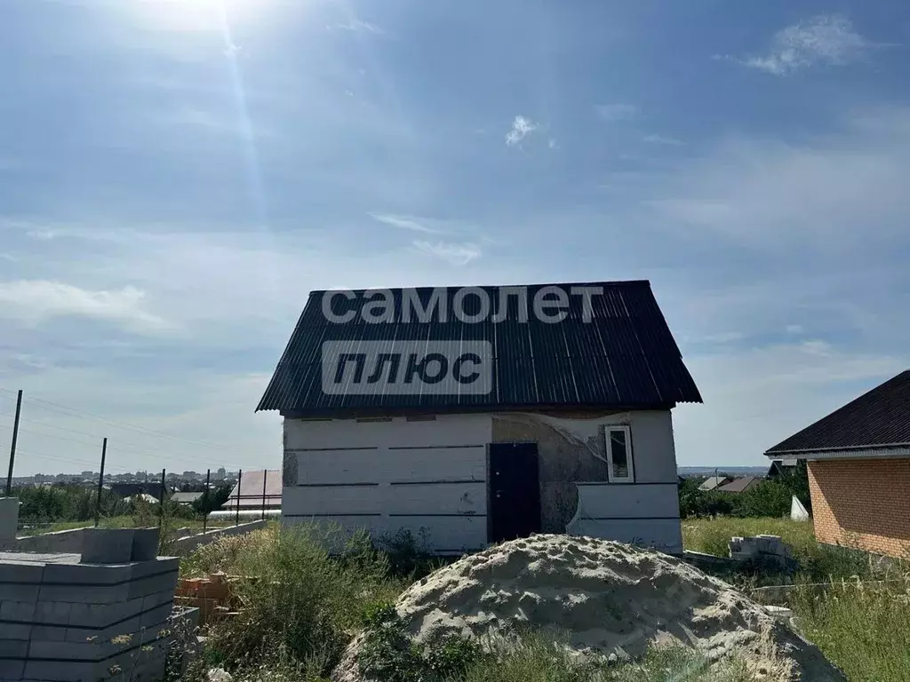 Дом в Белгородская область, Старый Оскол пер. 3-й Вяземский, 11 (50 м) - Фото 0