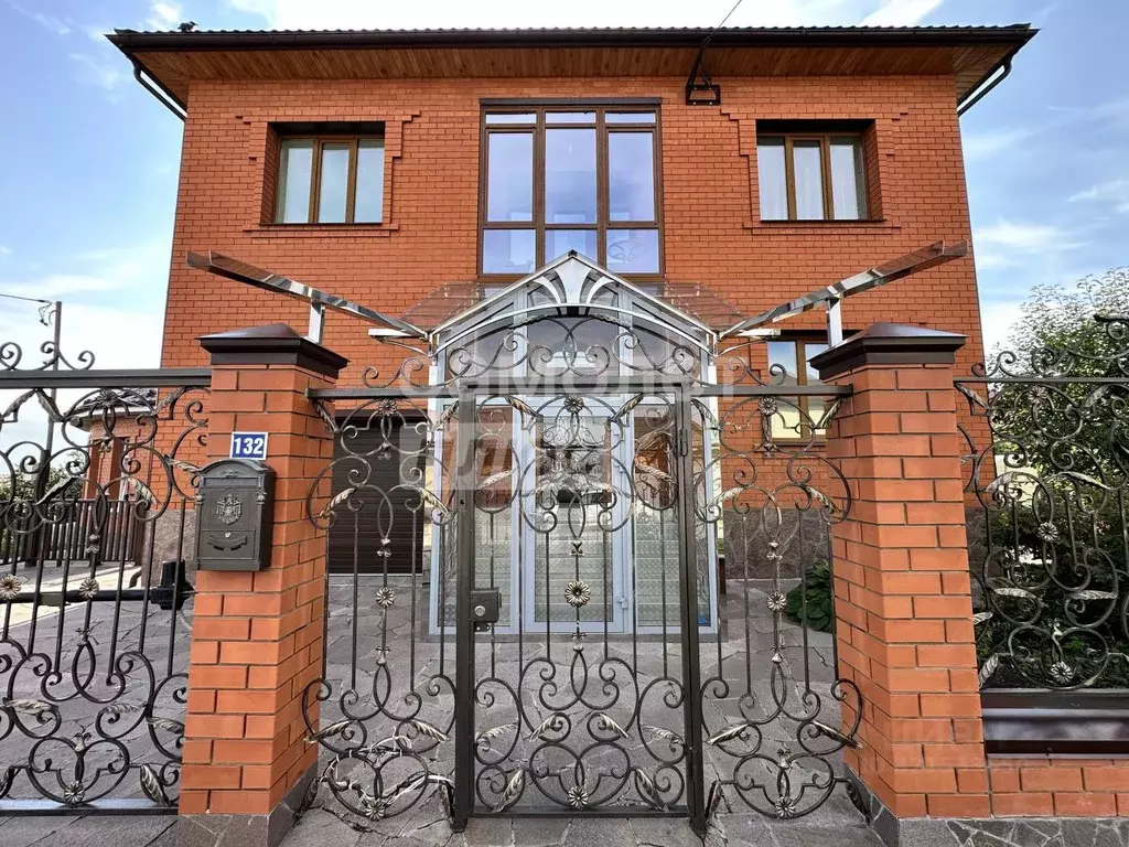 Дом в Пензенская область, Пенза Мотоциклетная ул., 132 (344 м) - Фото 1