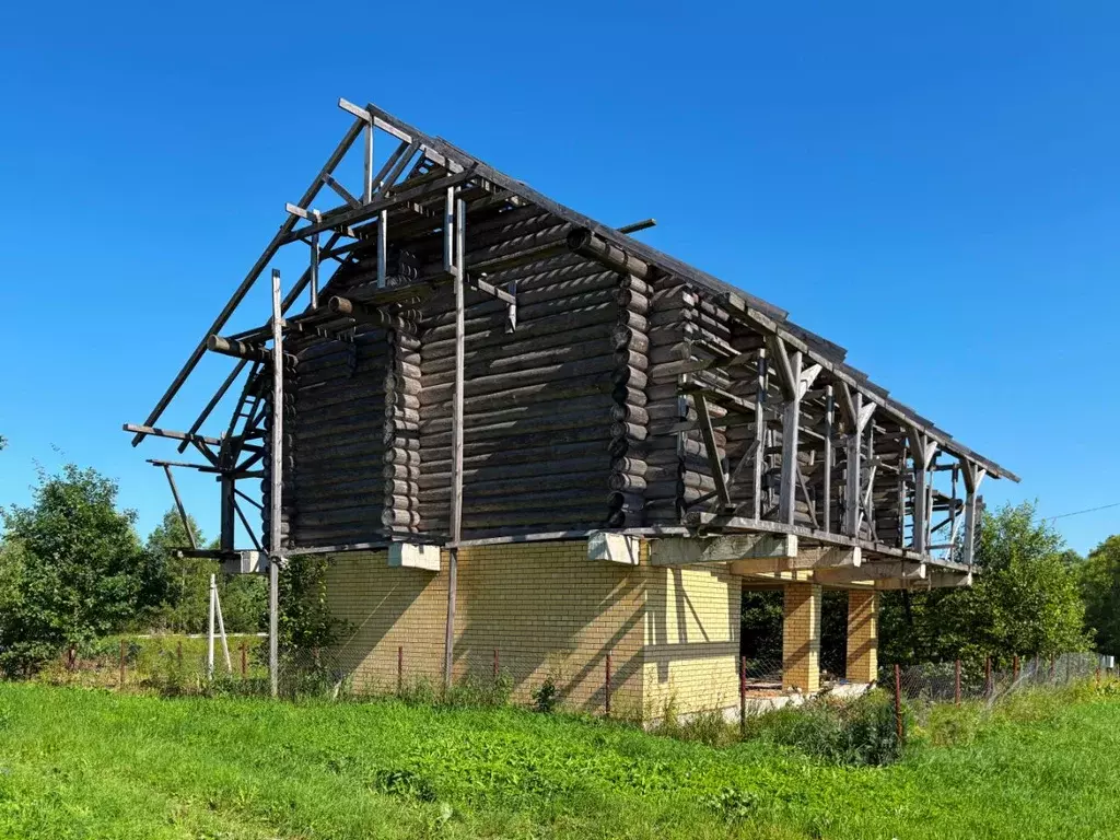 Дом в Ярославская область, Угличский муниципальный округ, с. ... - Фото 1