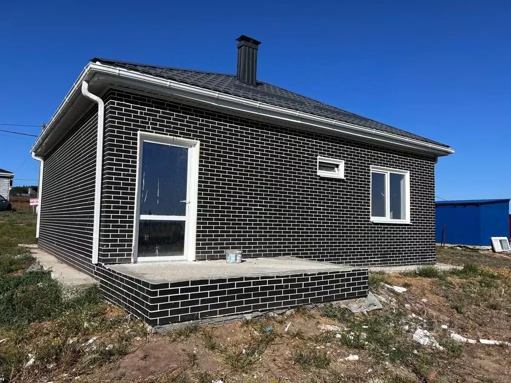 Дом в Краснодарский край, Темрюкский район, Ахтанизовское с/пос, пос. ... - Фото 2