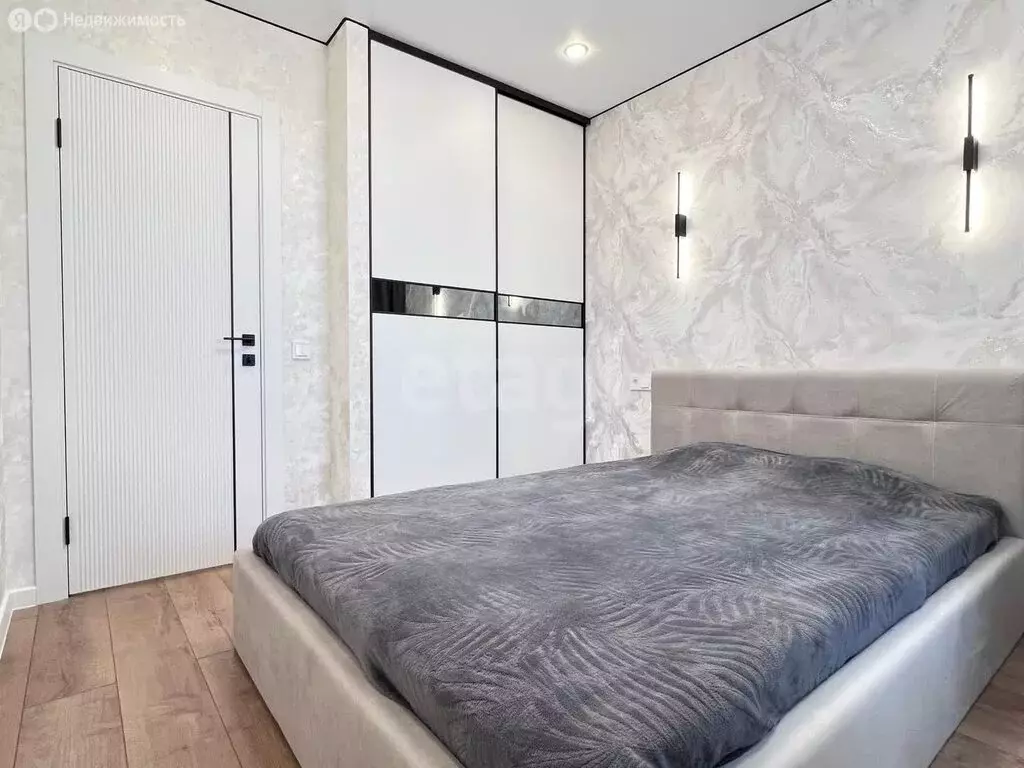2-комнатная квартира: Саратов, улица имени Ф.А. Блинова, 50 (44 м) - Фото 0