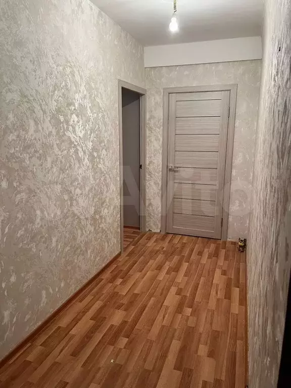 2-к. квартира, 60 м, 9/9 эт. - Фото 1