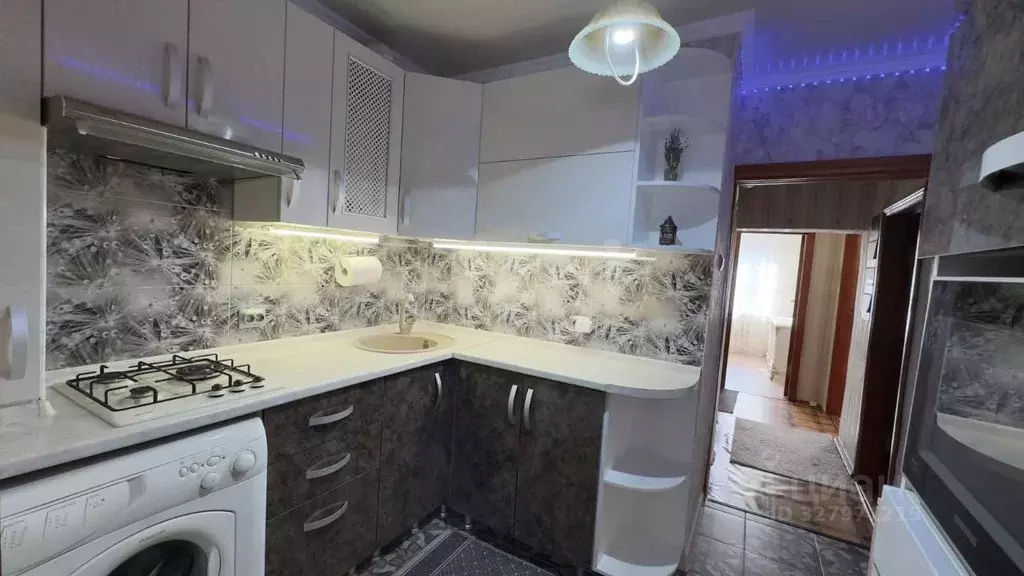 4-к кв. Белгородская область, Белгород ул. Константина Заслонова, 80 ... - Фото 1