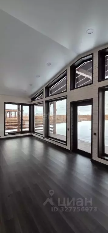 Дом в Алтайский край, Топчихинский район, с. Топчиха 110 (90 м) - Фото 1