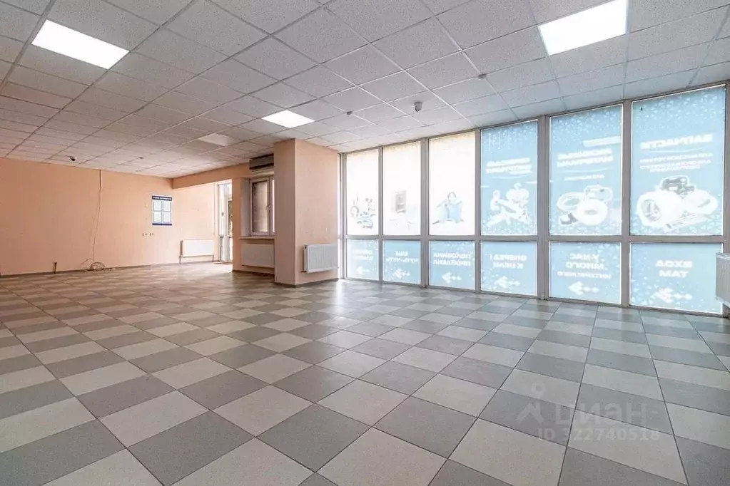 Помещение свободного назначения в Краснодарский край, Краснодар ул. ... - Фото 0