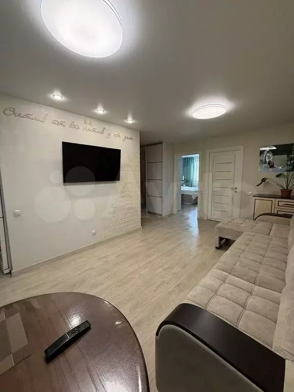 3-к. квартира, 61 м, 3/5 эт. - Фото 1