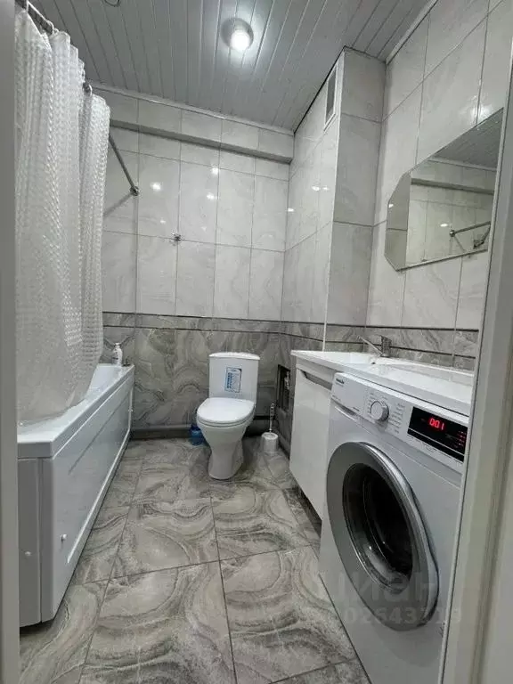 2-к кв. Дагестан, Каспийск ул. Зейнудина Батманова, 20А (62.0 м) - Фото 0