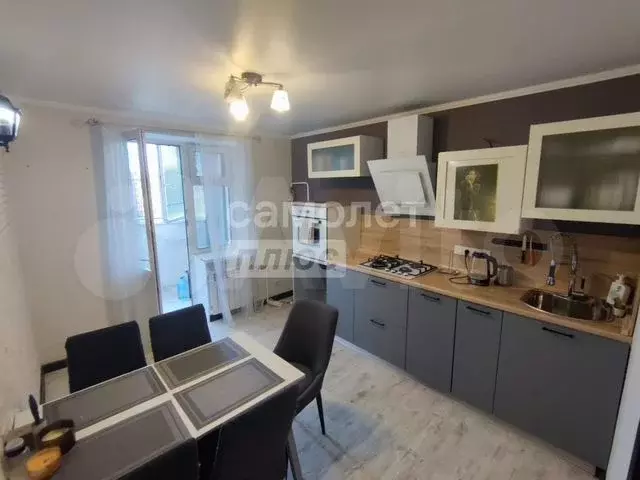 1-к. квартира, 45 м, 5/5 эт. - Фото 0