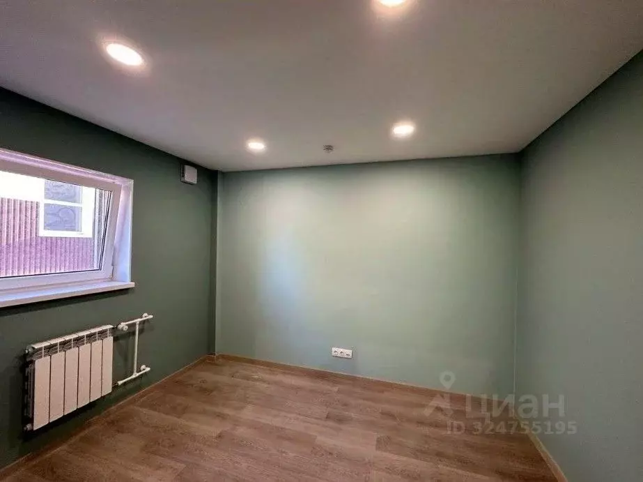 Производственное помещение в Санкт-Петербург просп. Александровской ... - Фото 0