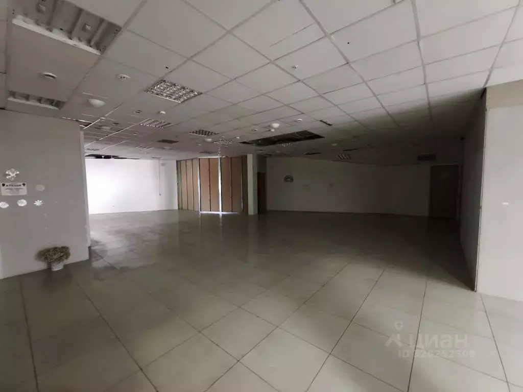 Помещение свободного назначения в Брянская область, Брянск ул. 3-го ... - Фото 2