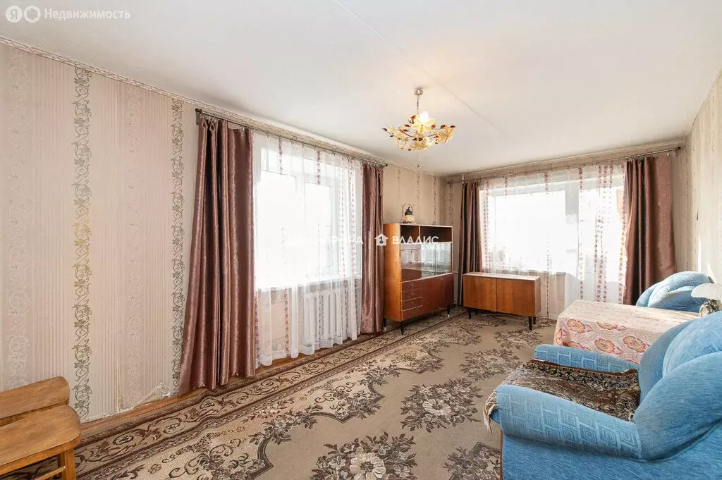 2-комнатная квартира: Магнитогорск, Индустриальная улица, 4 (42.4 м) - Фото 1