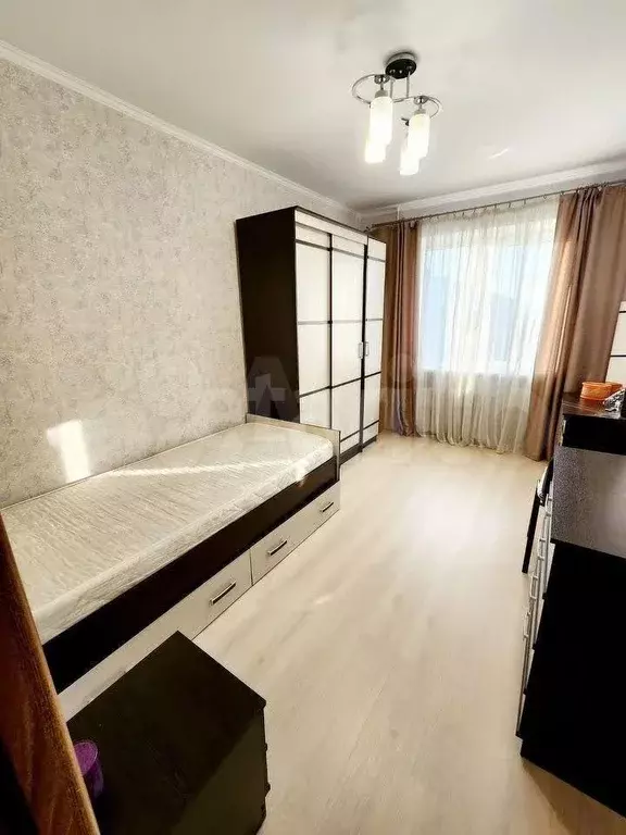 3-к. квартира, 70 м, 4/5 эт. - Фото 1
