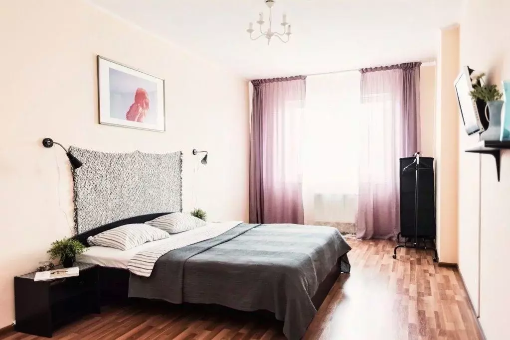 1-к кв. Свердловская область, Екатеринбург ул. Авиационная, 12 (45.0 ... - Фото 0