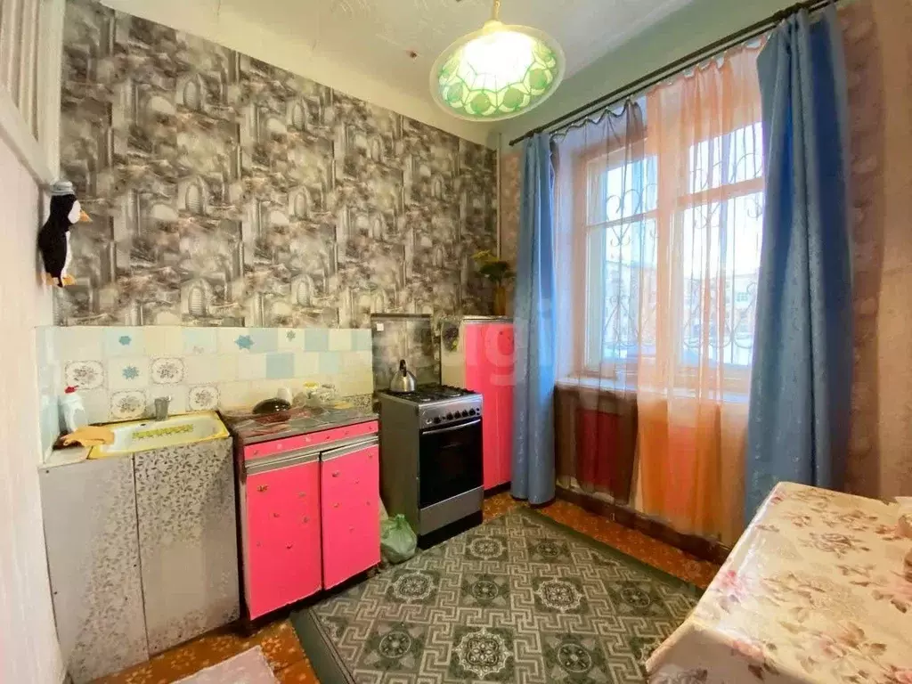 2-к кв. Пермский край, Березники ул. Челюскинцев, 11 (76.4 м) - Фото 1