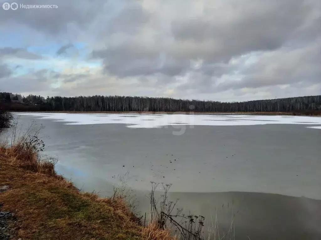 Участок в посёлок Минино, Верхне-Озёрная улица (20 м) - Фото 1