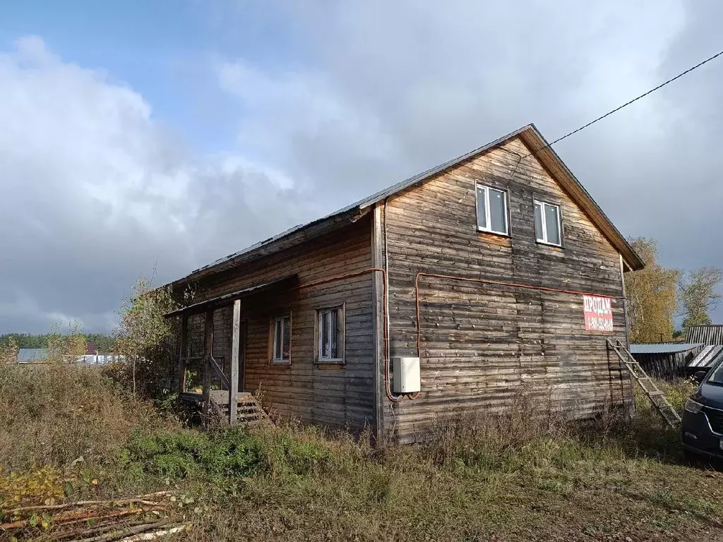 Дом в Архангельская область, Вельский район, Усть-Вельское ... - Фото 0