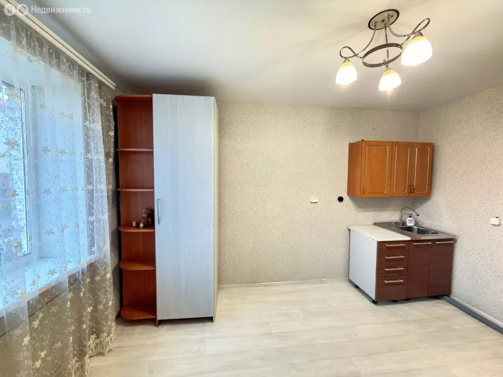 1к в -комнатной квартире (12.4 м) - Фото 1