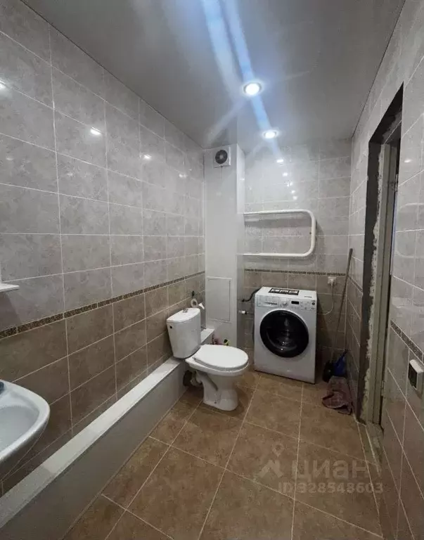 1-к кв. Самарская область, Тольятти Калмыцкая ул., 46 (51.8 м) - Фото 2