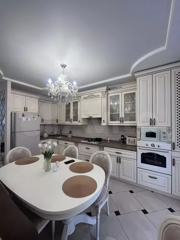 3-к. квартира, 78 м, 3/6 эт. - Фото 0