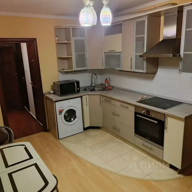 2-к кв. Тюменская область, Тюмень Широтная ул., 83 (62.0 м) - Фото 1