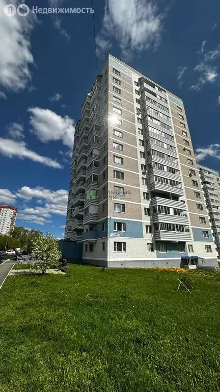 2-комнатная квартира: Ижевск, улица Героя России Ильфата Закирова, 28 ... - Фото 0