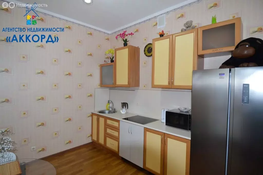 1-комнатная квартира: Барнаул, Змеиногорский тракт, 104Г (62 м) - Фото 0
