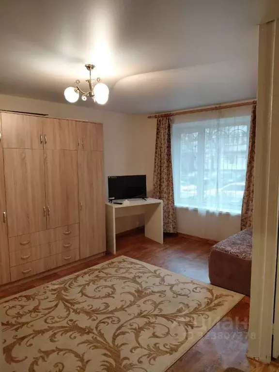 1-к кв. Москва, Москва, Московский г. 1-й мкр, 12 (31.8 м) - Фото 1