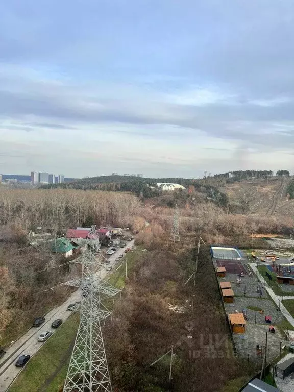 2-к кв. Свердловская область, Екатеринбург ул. Новостроя, 4 (54.9 м) - Фото 2