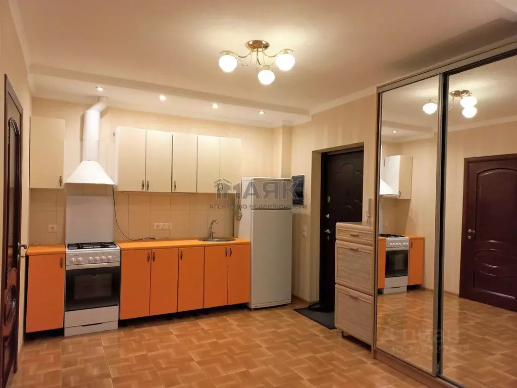 2-к кв. Краснодарский край, Анапа ул. Ленина, 195 (68.0 м) - Фото 1