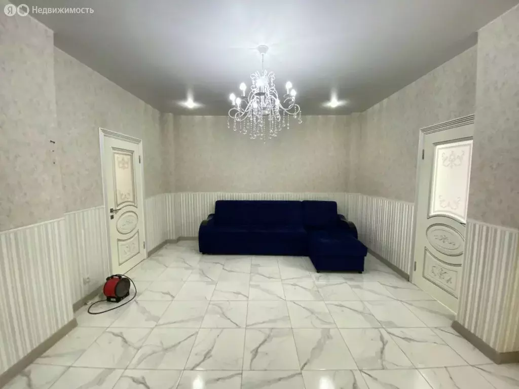 3-комнатная квартира: Дербент, улица Пушкина, 3 (74 м) - Фото 1