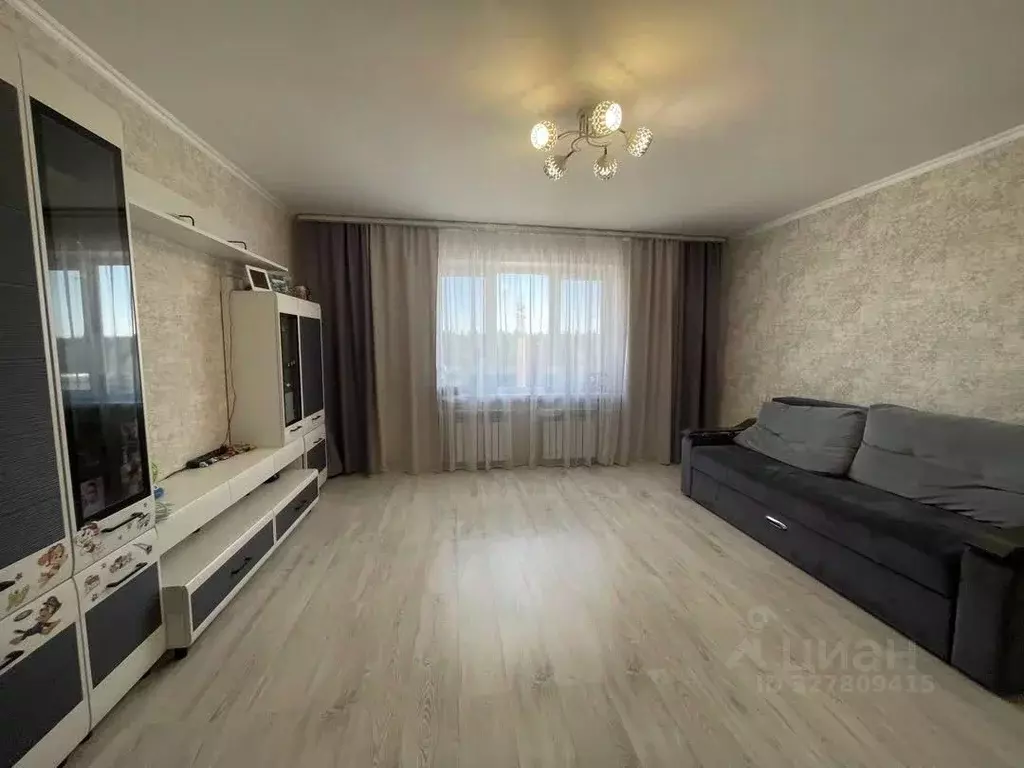 3-к кв. Смоленская область, Ярцево Автозаводская ул., 20 (65.6 м) - Фото 1