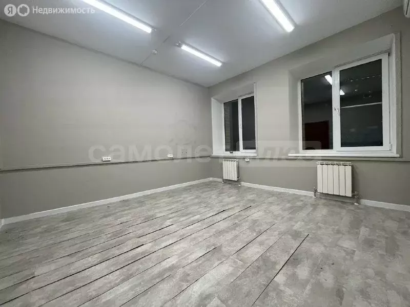 Офис (18 м) - Фото 2