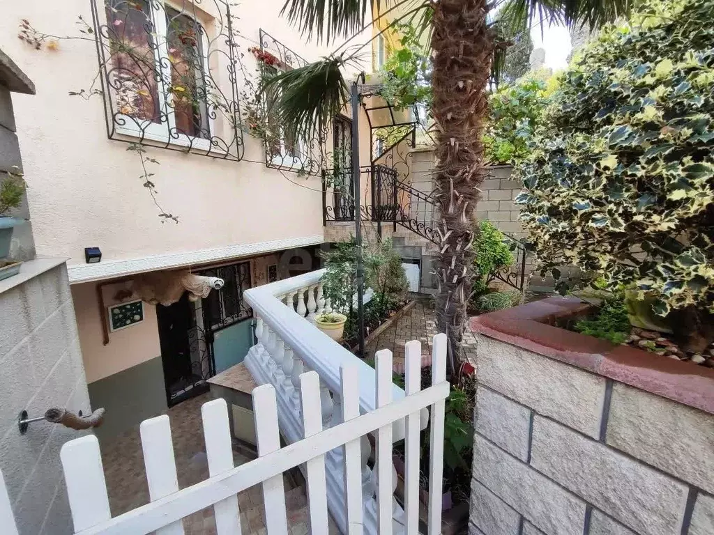 Таунхаус в Крым, Ялта муниципальный округ, Кореиз пгт ул. Южная, 66А ... - Фото 0