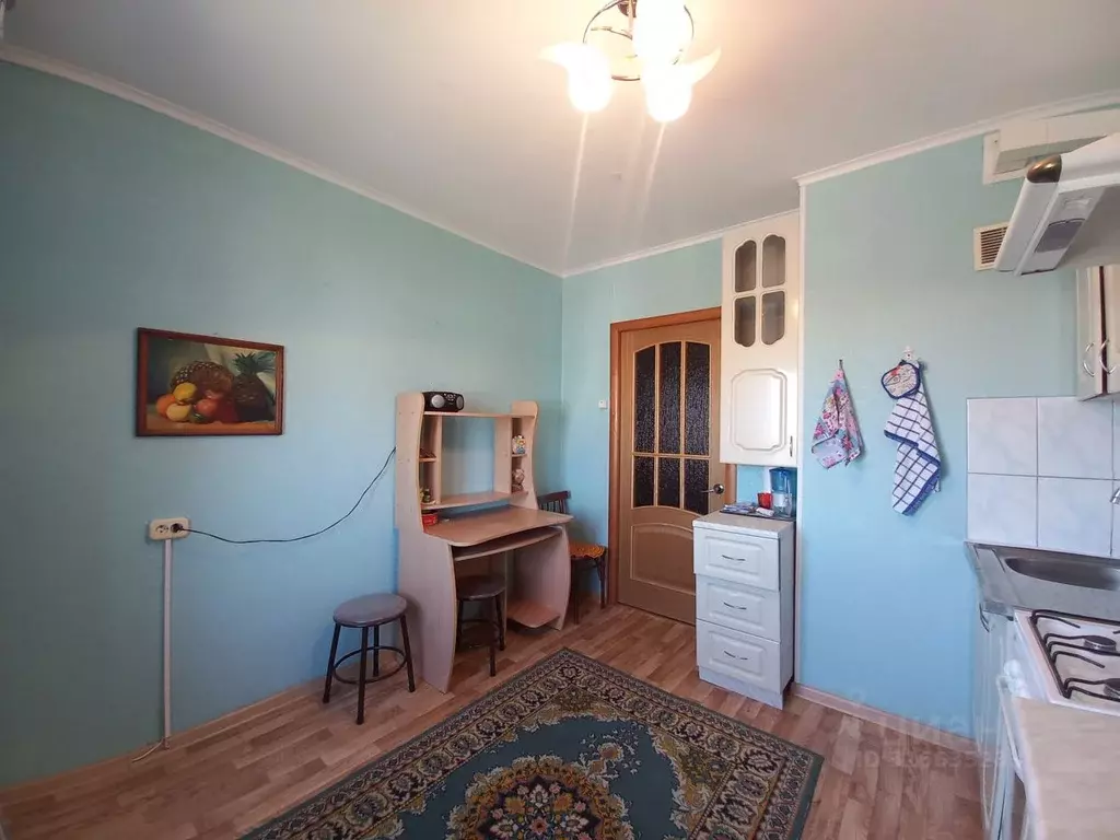 2-к кв. Астраханская область, Астрахань Хибинская ул., 45к6 (55.0 м) - Фото 0