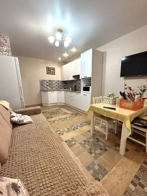 2-к кв. Нижегородская область, Кстово Парковая ул., 12к2 (57.0 м) - Фото 1