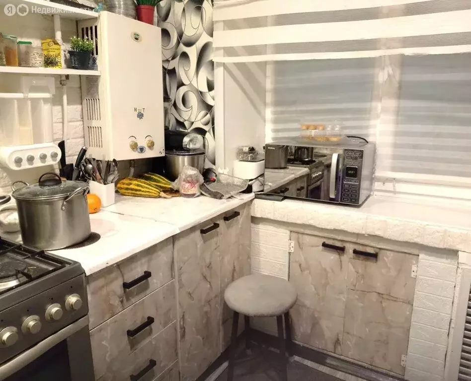 1-комнатная квартира: Фокино, улица Карла Маркса, 6 (31.5 м) - Фото 2