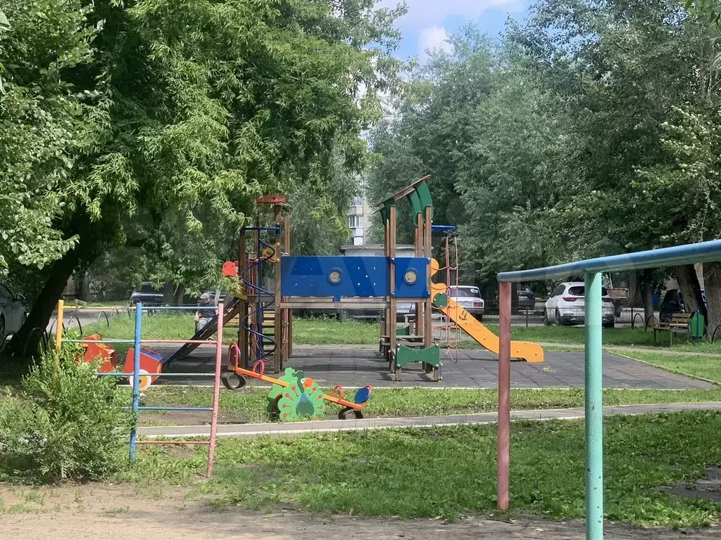 Комната 13 м в 4-к., 3/5 эт. - Фото 1