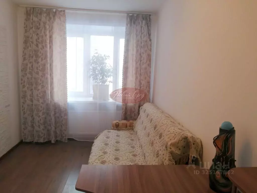 2-к кв. Тюменская область, Тюмень Малая Боровская ул., 5 (47.0 м) - Фото 1