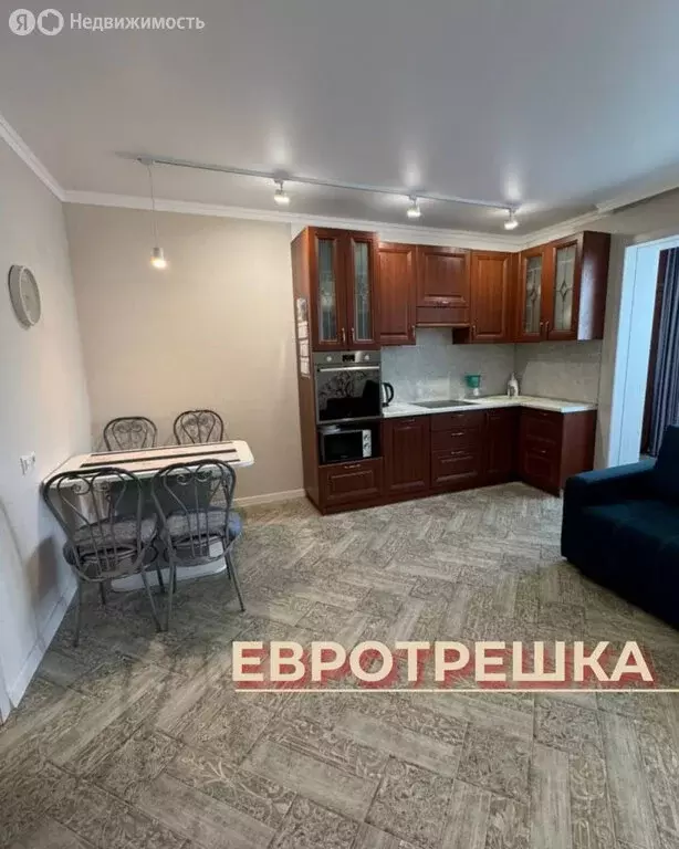 2-комнатная квартира: Магнитогорск, улица Жукова, 15/1 (56.5 м) - Фото 1
