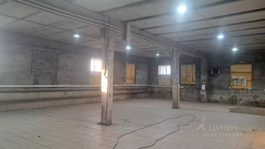 Помещение свободного назначения в Свердловская область, Белоярский ... - Фото 1